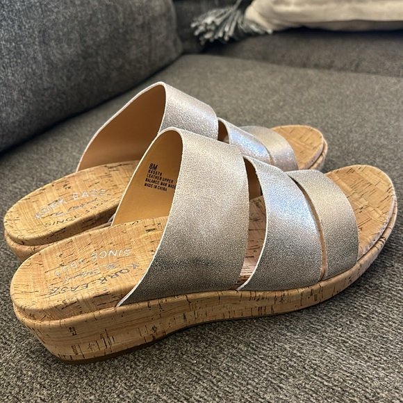 Kork Ease Menzie gold metallic platform sandals cork slides - Picture 4 of 14